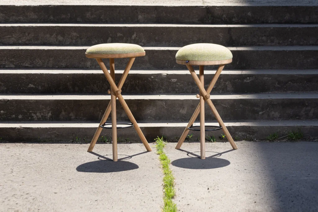 Pufna barska stolica 03