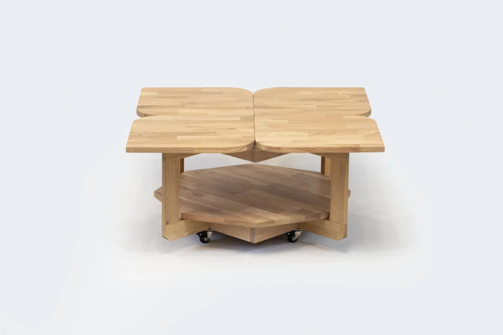 Slajd klub sto nelumbo lutea 02